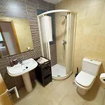 דירה Evans Realty Bf Parking & Piscina & Terraza פואנגירולה